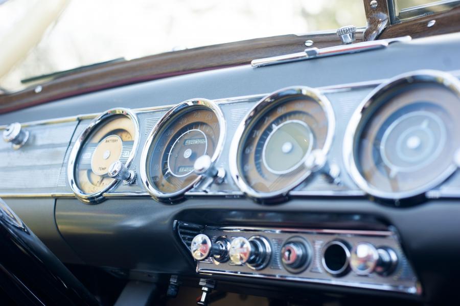  Packard Twelve Convertible Sedan 1938 года  (фото 22 из 42)
